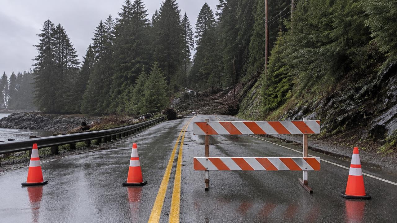 Vancouver Island road closure and traffic update